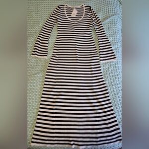 Striped Black and White Long Sleeve Ribbed Dress